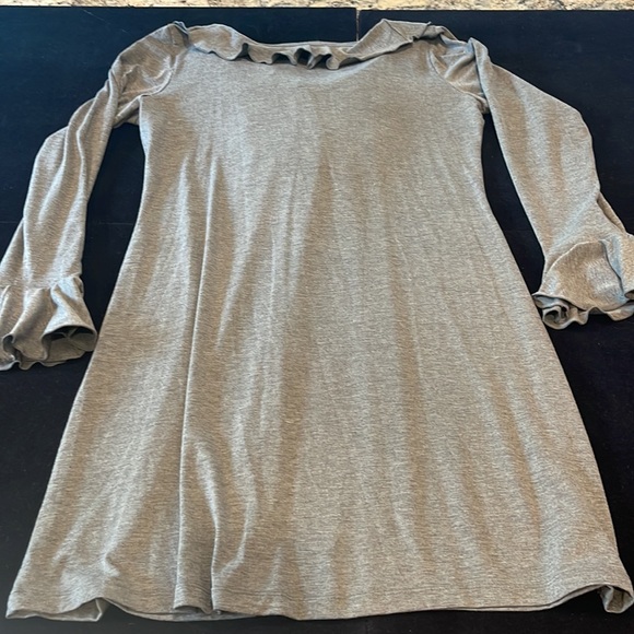 Union of Angels gray ruffle dress with tie, ruffle long sleeves, size M - Picture 5 of 6